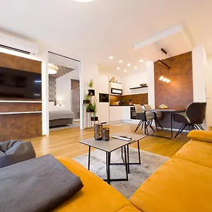 Viva Apartment
